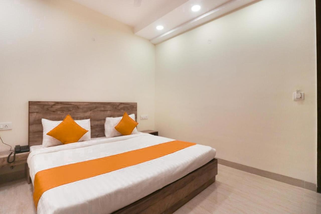 Fabhotel Comfort Residency II Ґурґаон Екстер'єр фото